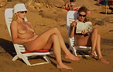 Sexy_women_love_beaches _water_and_sun_ 1  (13/47)