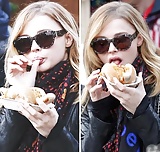 Chloe Moretz Eating 2.0 (24)