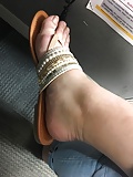 Flat_feet_for_footfetish (7/25)