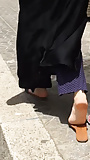 Candid arabic soles on sexy sandals  (16)