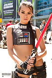 Star Wars Sexy Sith Cosplay (23)