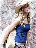 Taylor Swift - Country-style (11)
