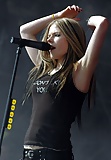 Celeb_For_Tribute_Avril_Lavigne_ (10/14)