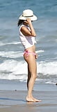 Alessandra Ambrosio at the beach in Malibu 8-9-19 (21)