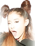 Ariana_Grande_lips_and_tongue (24/32)