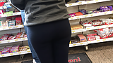 Sexy Milf Ass in legging  (9)