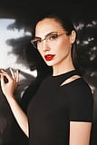  Gal Gadot - Cool Ray Collection 2017  (9)