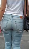 Beautiful_teen_nice_butt_ass_in_jeans_up_close (57/59)