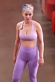 Katy_Perry_workout_with_fitness_guru_6-12-17 (5/47)