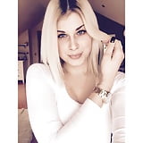 Insane beautiful blonde instagram goddess (16)
