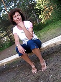 barefooted_Ukrainian_wives (19/51)