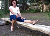 barefooted_Ukrainian_wives (15/51)