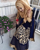 Stunning_Bengai_Hijabi_from_Canada (8/17)