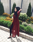 Stunning_Bengai_Hijabi_from_Canada (5/17)