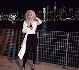 Stunning_Bengai_Hijabi_from_Canada (2/17)