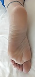 Dry_smelly_soles (8/10)