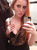 Beautiful_Redhead_Girl_Posing (12/97)