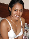 srilankan_wife_honeymoon_nude (22/32)
