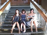 Russian_wedding_bride_and_bridesmaids_in_stockings_2 (21/96)