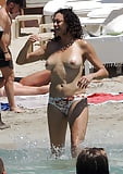 Milf_Lilly_Becker_topless_at_the_beach (6/8)