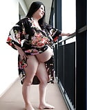BBW_With_Amazing_Tits _Pregnant _On_The_Balcony (3/69)