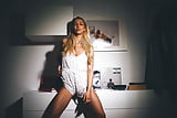 Beautiful_white_women_ Offbeat_sexy_pics -XIX (9/48)
