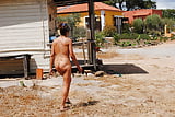 nudists_in_portugal (6/98)