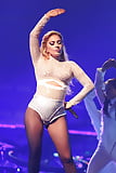 Hot_shots_from_Lady_Gaga s_new_tour_ (10/11)