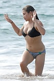 Danielle_Fishel_beach_bikini_in_Hawaii_ 10-29-13  (7/21)