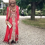Sexy_Hijabi_Bitch_Sultana_from_Essex (8/36)