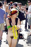 Young_woman_nude_at_Bay_to_Breakers_run (1/3)