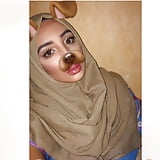 Sexy_Beautiful_Moroccan_Arab_Hijabi_Blowjob_Face (18/23)