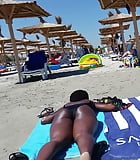 spy_beach_black_woman_ass_slip_romanian_ (1/27)