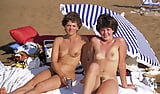 america_great_again_ family_nudists-2  (4/9)