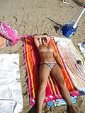 Holiday_amateur_topless_beach_7 (6/11)