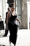 Rihanna_Braless_O A__NY_9-12-17 (4/8)