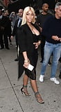Nicki_Minaj_arriving_Marc_Jacobs_fashion_show_NY (10/11)
