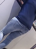Tight_Indian_ass_in_mall (4/11)