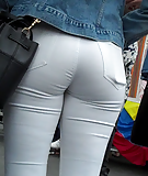 Teen_ass_ _butt_in_white_tight_jeans_ (24/33)