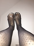 Lucy s_beautiful_legs_and_feet_in_polka_dot_stockings (2/11)