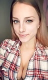 girls_in_flannel_shirts (7/9)