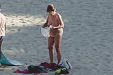 Spying_Naked_Old_Portuguese_Mature_at_Beach  (18/30)