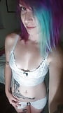 Colorful_hair_and_white_lace (8/9)