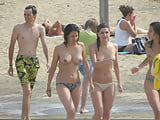 3_Topless_teens_on_the_beach (14/91)