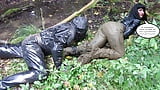 Adventures_in_rubbergear_with_gas_mask_outdoor_and_in_mud (4/5)