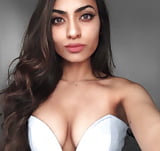 Nikki_Rai_-_Sexy_indian_Chick (6/29)
