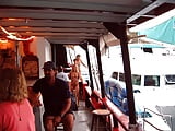 public_nude _girls_on_a_boat (8/67)
