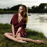 Model - Christi Hille Gorgeous Brunette (75)