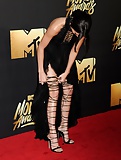 Kendall_Jenner_-_2016_MTV_Movie_Awards (5/11)