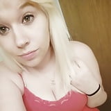 Blonde Teen Slut for Cum (2)